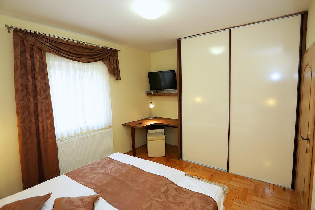 Apartments Ivana - Iva Задар Номер фото